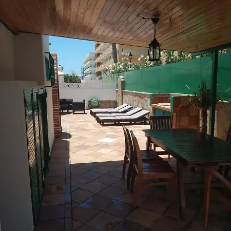 Vakantiehuis Splendid Bungalow, 300 Meters From The *
